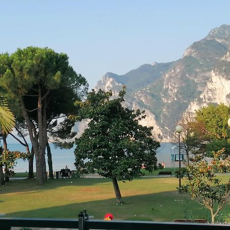 Terrazza Sul Lago Riva del Garda Eksteriør billede