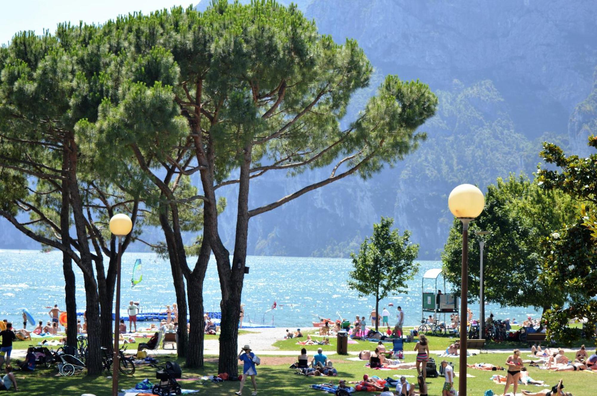 Terrazza Sul Lago Riva del Garda Eksteriør billede
