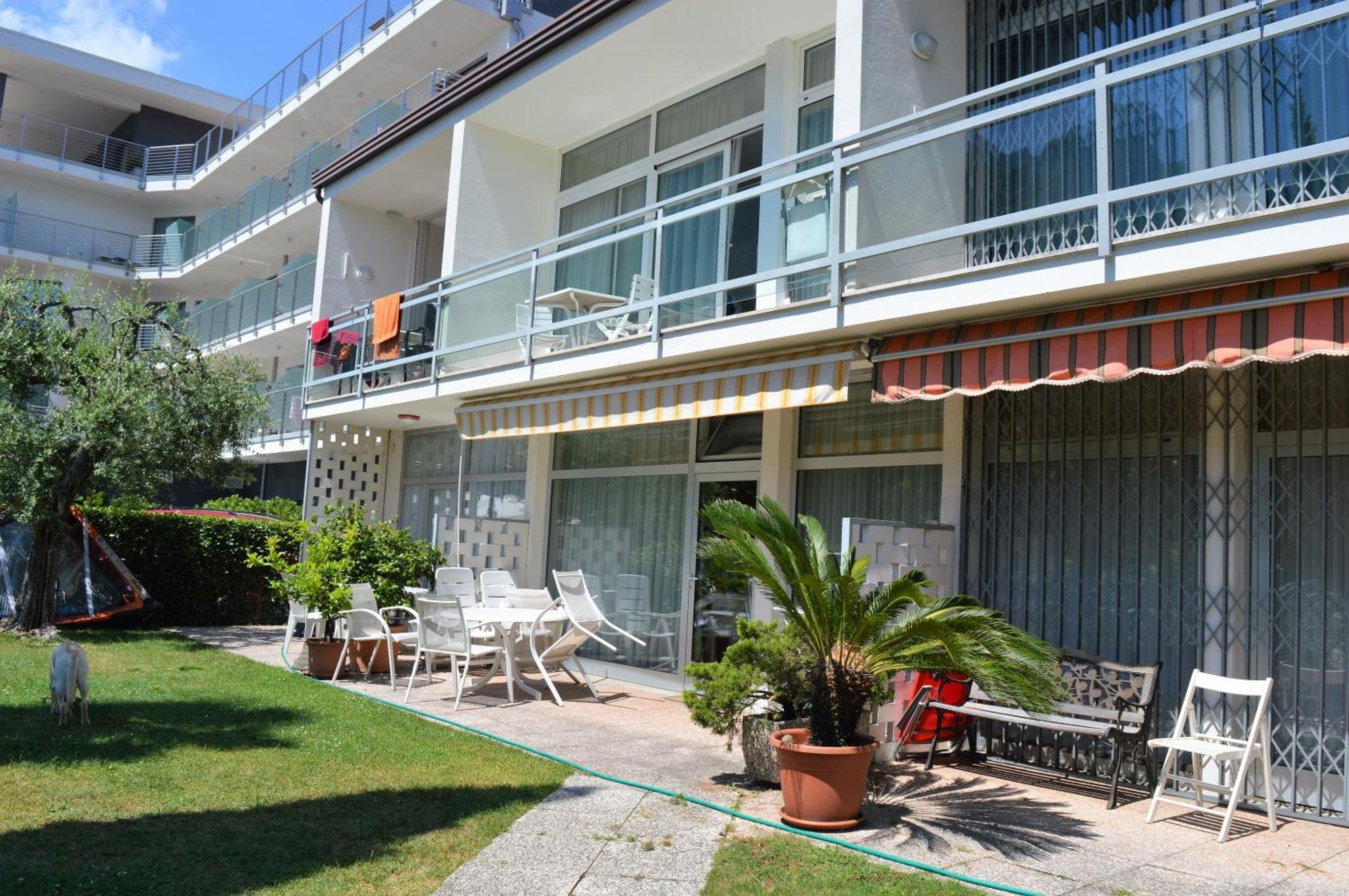 Terrazza Sul Lago Riva del Garda Eksteriør billede